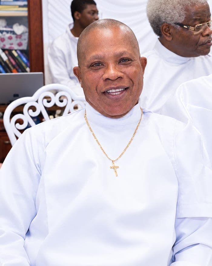 VSE Raphael Akinmoladun, Shepherd & Member